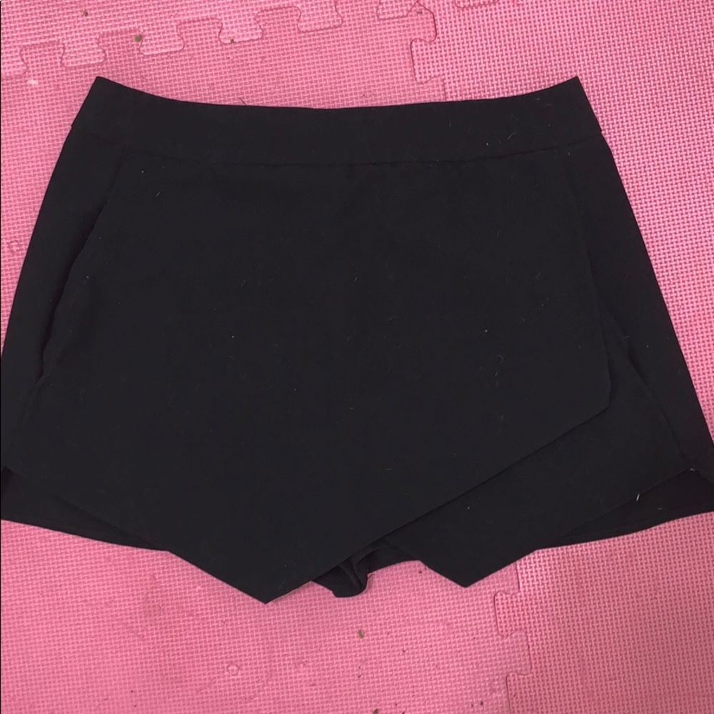 L Aqua skort